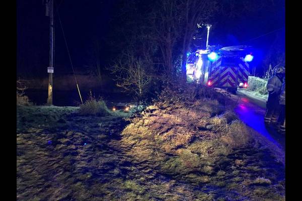 Gardaí rescue woman trapped in car in Co Limerick river