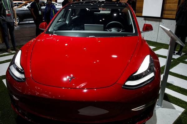 Tesla pushes back Model 3 production target for second time