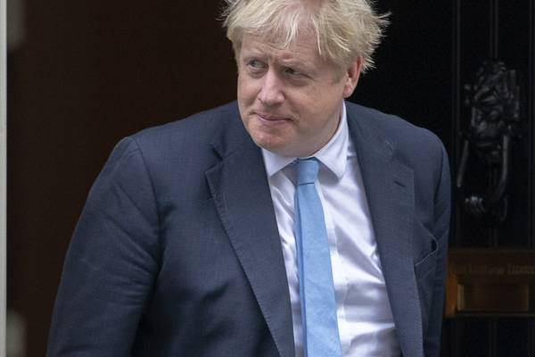 Brexit: Johnson struggles to secure DUP backing for deal