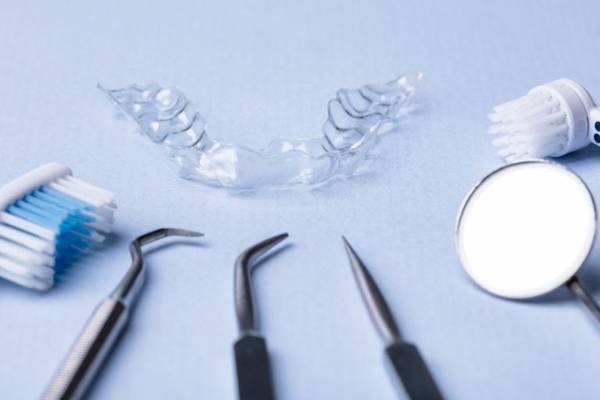 Dentists report surge in teeth grinding and cracking due to pandemic stress