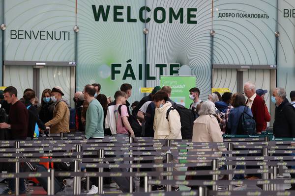 Dublin Airport accused of ‘race to the bottom’ on conditions for security staff