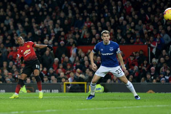 Anthony Martial shines again as Man United see off Everton