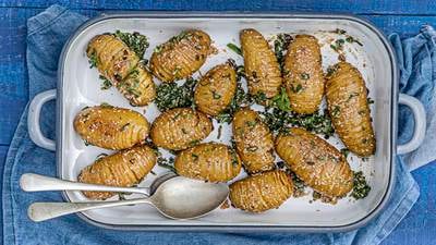 Sesame and spring onion Hasselback potatoes 
