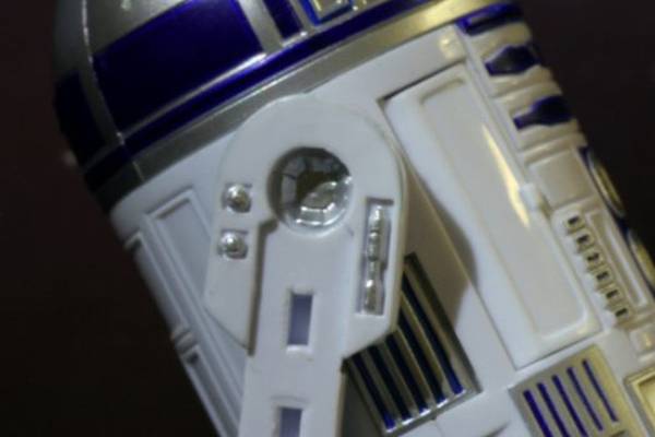 Star Wars R2-D2 droid to go on sale in auction