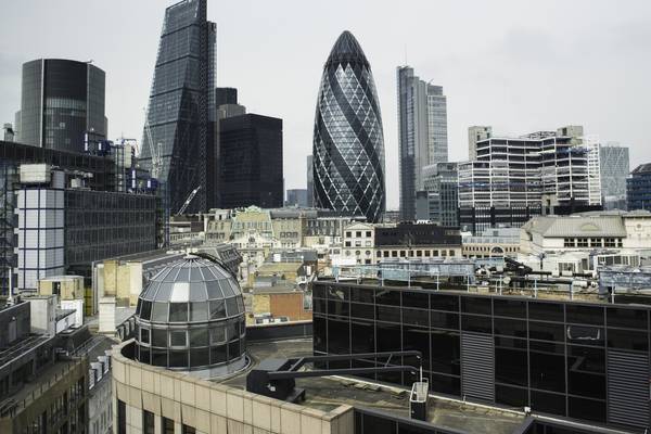 UK private sector upturn points to stronger economy