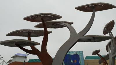 Birmingham Irish unveil new monument to bombing victims, 44 years on