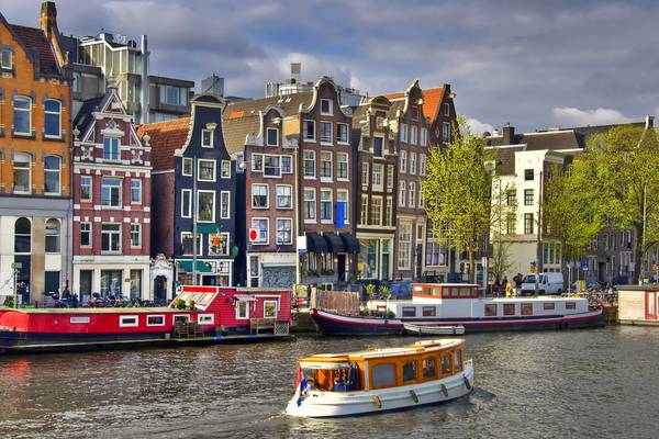 To pee or not to pee? Amsterdam court case sparks national row