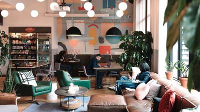 The office 2.0: coworking, hotdesking and being yourself