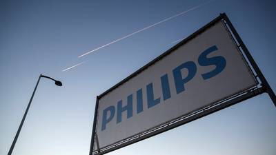 Philips to close UK plant amid Brexit uncertainty