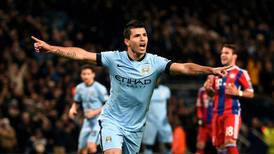 Sergio Agüero keeps Manchester City in the hunt
