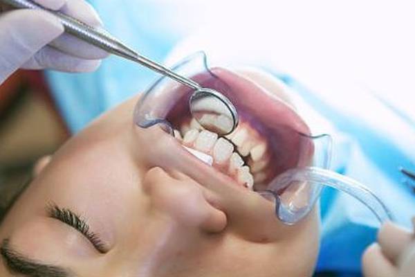 Private dentists to take over most dental care for children