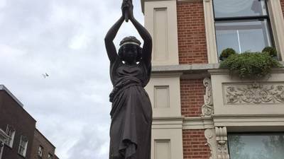 Dublin City Council begins action against Shelbourne Hotel for removing statues