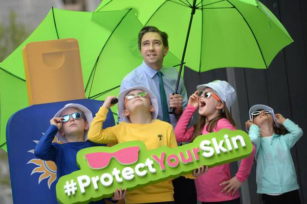 Total ban on sunbeds not possible due to EU rules, says Simon Harris