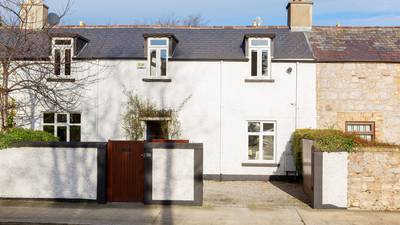 Converted coach-house in Monkstown
