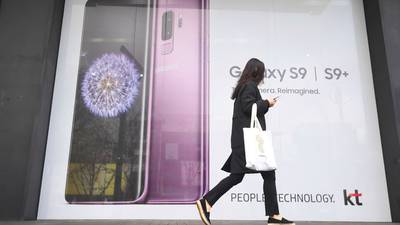 Samsung ordered to pay Apple $539m in patent fight