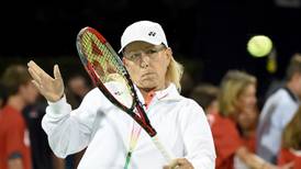 Navratilova to commentate at Wimbledon despite BBC pay gap comments