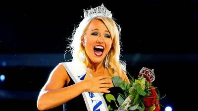 Miss America doles out advice to Clinton and Trump