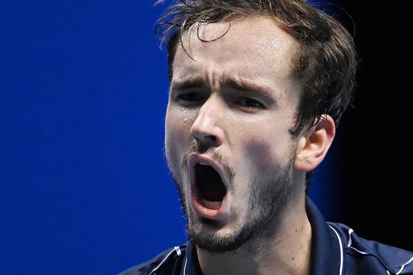 Daniil Medvedev impresses as he beats out-of-sorts Novak Djokovic in London