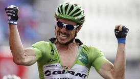 Dan Martin remains sixth in Vuelta a Espana