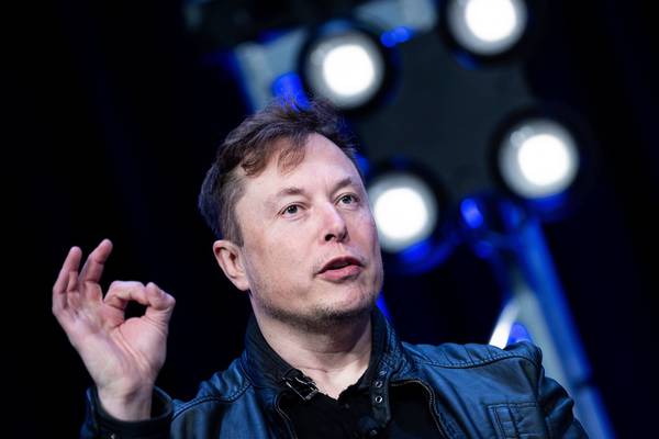 Tesla’s Elon Musk calls for breakup of Amazon in tweet