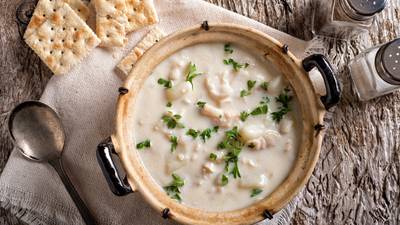 Simple cod chowder: a quick dish full of flavour