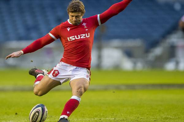 Leigh Halfpenny to bring up Wales century against Canada