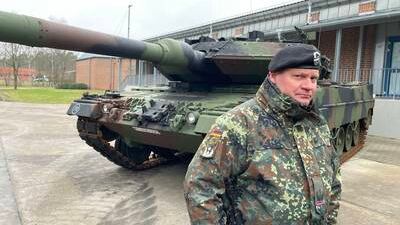 Germany shakes off historic demons to back Ukraine against Russia