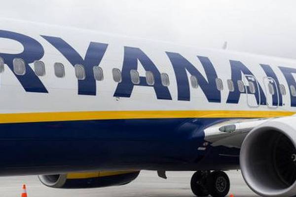 CRH and Ryanair rise in sluggish Dublin market