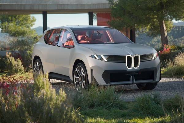 Our Test Drive: BMW Vision Neue Klasse X