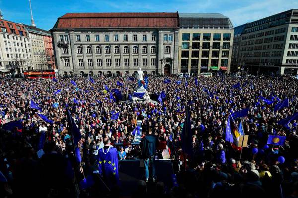 Pro-EU marches celebrate 60 years of European unity