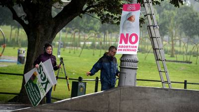 Campaigners face fines if referendum posters not taken down tonight