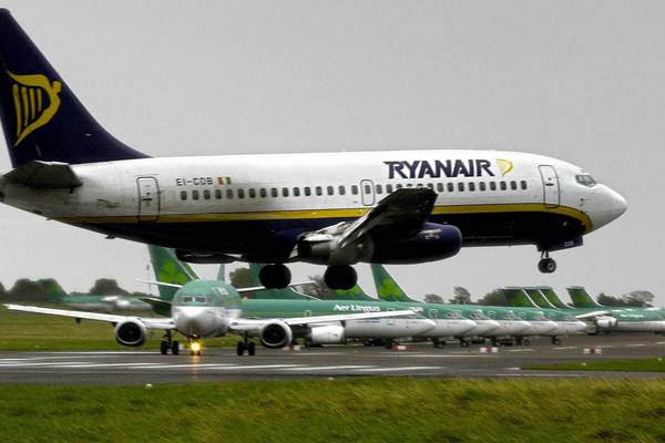 Relaxed Ryanair annoyed at boarding gate delays