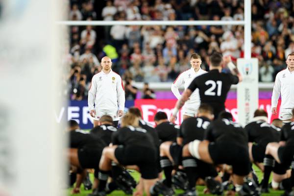 Kiwis praise England’s V-shaped challenge to the haka