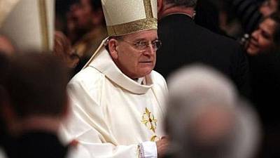 Vaccine sceptic Cardinal Raymond Burke on ventilator in US hospital