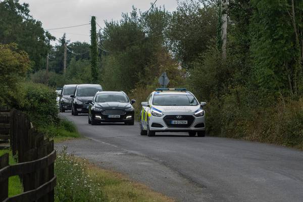 Gardaí search for motive in suspected Kerry murder-suicide