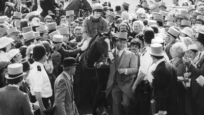 Walter Swinburn: Flat-race jockey who won every British and Irish classic