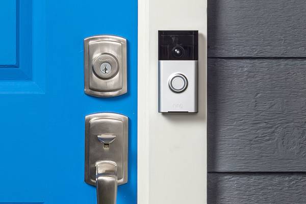 Video doorbell that brings visitor screening to houses