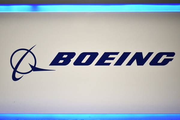 Boeing to redesign 737NG engine cover after fatal accident in US