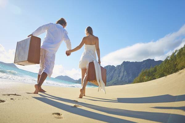 The dos and don’ts of booking a honeymoon