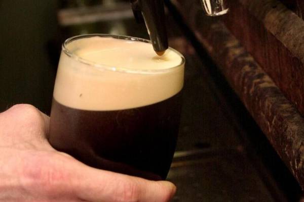 Wet pubs and schools reopening led to rise in Covid cases, says Mayo GP