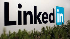 LinkedIn launches Chinese language site