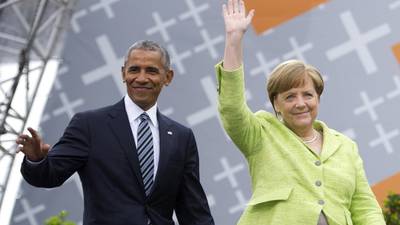 Obama and Merkel reprise double act in Berlin love-in