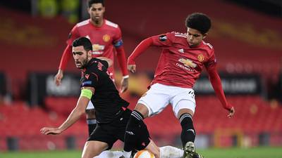 Man United complete formalities against Real Sociedad