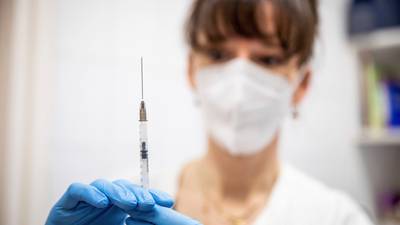 HSE outlines order of Covid-19 vaccination priority for healthcare staff