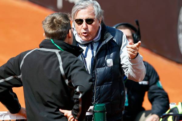 Ilie Nastase apologises for comments about Serena Williams
