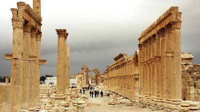 Islamic State  beheads leading antiquities scholar in Syria