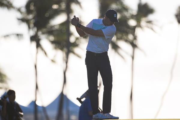 Adam Svensson’s 61 sees him take the early lead in Hawaii