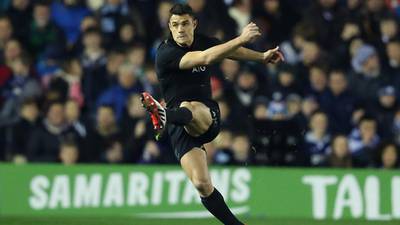 Dan Carter lined up as  replacement for Johnny Sexton at Racing