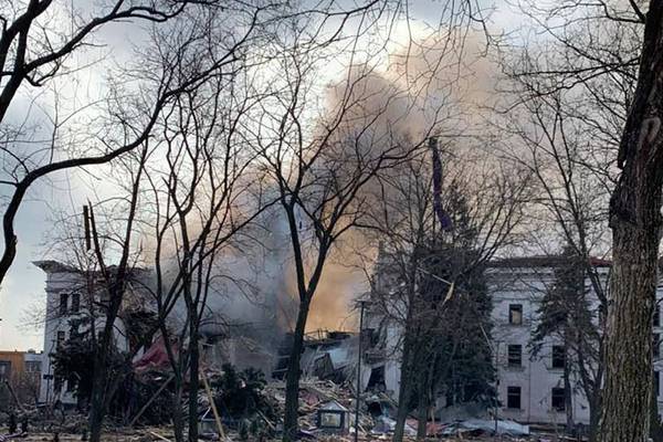 Search for survivors in bombed Mariupol theatre rubble continues