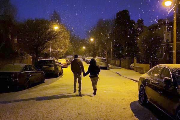 Ireland weather: Motorists warned of hazardous driving conditions following snow falls
